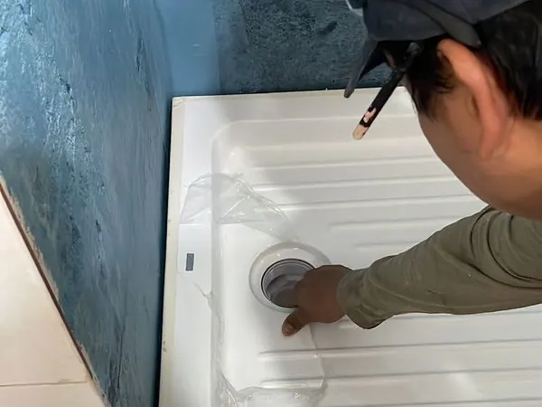 Instalación de receptáculo de ducha